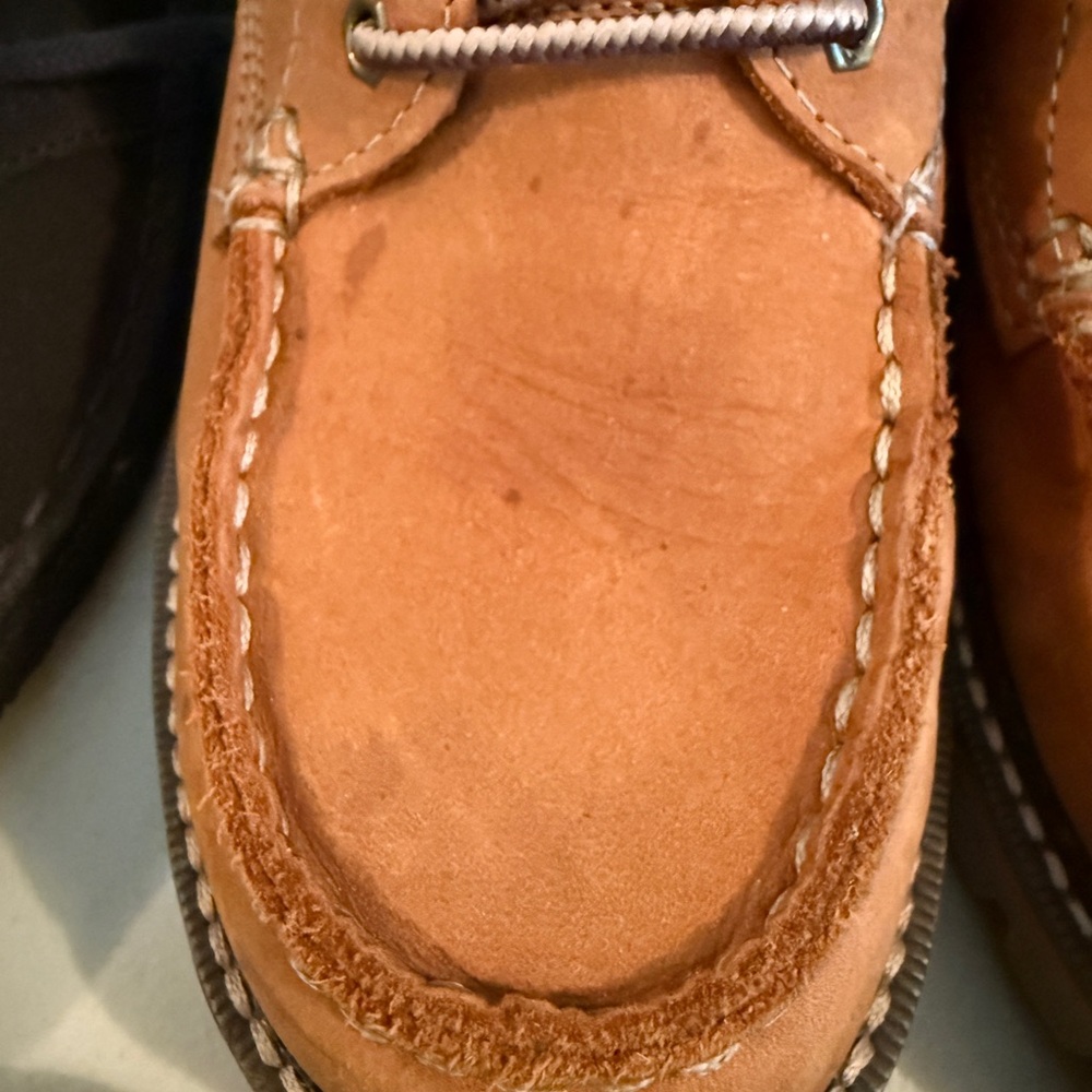 Eddie Bauer Tan Moc-Toe Leather Boots - Picture 7 of 9
